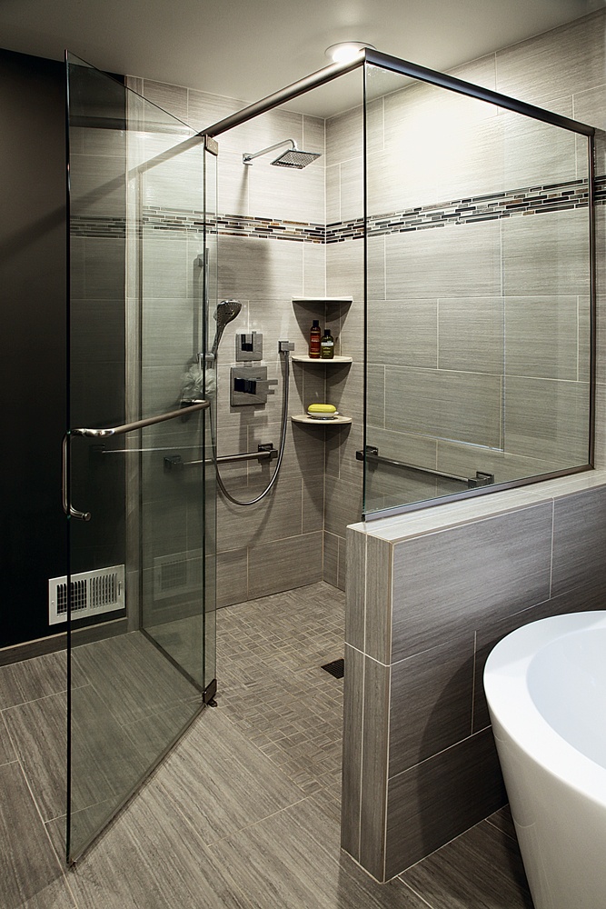 HGTV Inspires Universal Design Master Bath